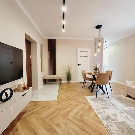 Diamond * تشينستوخوفا