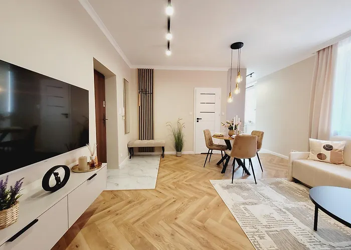 Diamond * צ'סטוצ'ובה