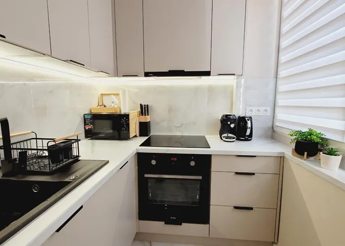 Diamond * צ'סטוצ'ובה